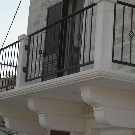 Penzo بوتشيتشا